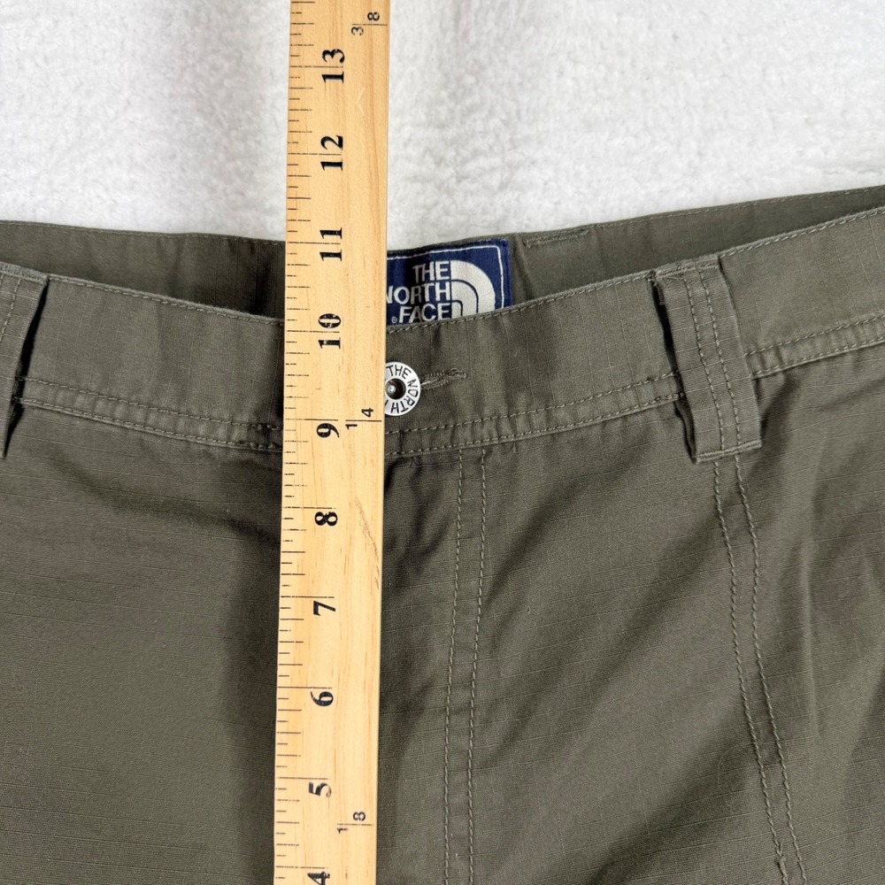 The North Face Cargo Shorts Mens 40 Olive Green Ripstop Hiking Outdoor Utility - Picture 7 of 10